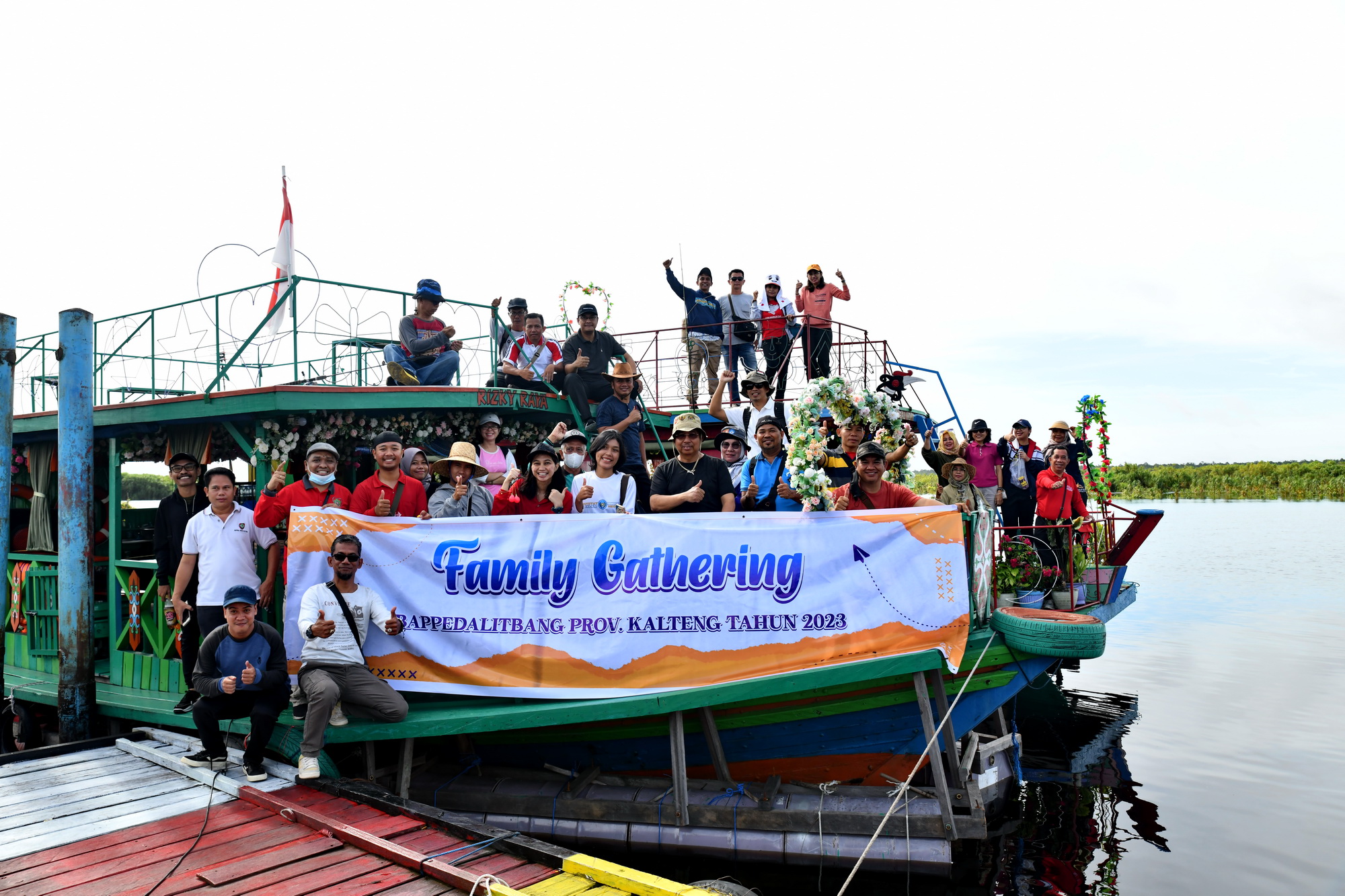 Bappedalitbang Gelar Family Gathering sembari Susur Sungai Wisata Air Hitam Sebangau