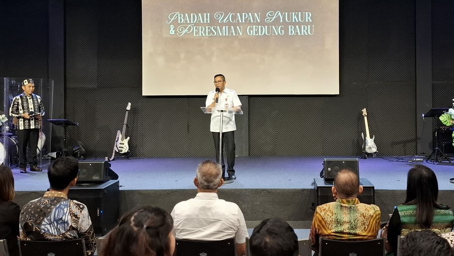 Kepala BAPPERIDA Kalteng Hadiri Ibadah Syukur dan Peresmian Gedung GMS Palangka Raya