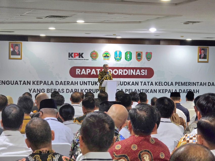 Kepala BAPPERIDA Kalimantan Tengah Dampingi Gubernur Kalteng dalam Rakor Kepala Daerah yang Digelar KPK di Yogyakarta